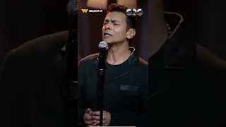 أعاتبك على إيه ولا إيه ولا إيه محمد محيي ولع المسرح تفاعل الجمهور معاه مش عادي 