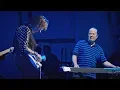 Download Lagu Jeff Beck w/ Jan Hammer Live At The Hollywood Bowl - Blue Wind