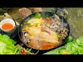 Download Lagu SAPA TV | TỰ TAY NẤU MÓN LẨU GÀ ĐEN RAU PẠ PHÌ NGON NHỨC NÁCH DƯỚI CHÂN THÁC NƯỚC HÙNG VĨ TẠI Y TÝ