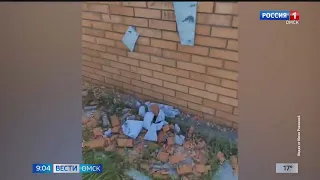 В Усть-Заостровке вандалы устроили настоящий погром на мусульманском кладбище