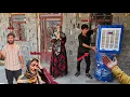 Download Lagu The operator buys a cooler for Ayas' family: Ayas and his wife thank the operator.(Kohrig family)