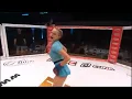 POLISH MMA FIGHTER TWERKS BEFORE THE MATCH