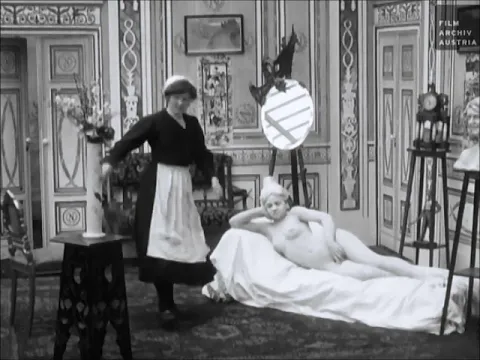The Vain Housemaid