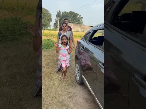 Aditi ke sath sabhi mela ghumane ja rahe hai π