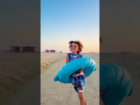 لما نروح البحر واخونا الصغير يجي معانا😂😱🤦🏻‍♂️