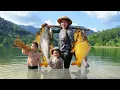 UNBELIEVABLE CATCHING GIANT FISH ! Fishing Trip with Handmade Bamboo Fishing Rod | Village Life