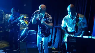 lbx megamix of kevin lyttle turn me on tempted to touch and iko iko