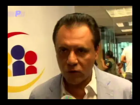 Supercom realizó feria concierto 1 x 1