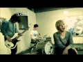 Download Lagu 2NE1 - Ugly (Live Session) full HD 1080p