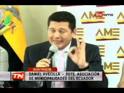 Presidente de AME llamó a los alcaldes para defender la democracia pacíficamente