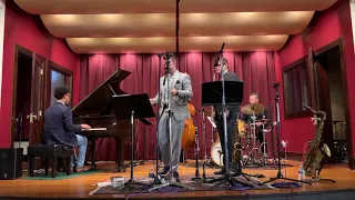 Won't You Be My Neighbor - The Benny Benack III Quintet - Lighthouse Arts, INC.