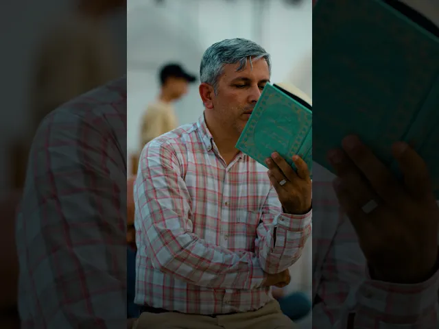 ⁣كسعيي الحجيج تسعى الأرواح إليكم لتطلب بجاهكم من الله ما تريد والله بفضلكم يستجيب .