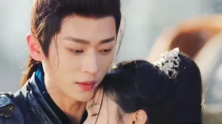 💕水下接吻名場面！肖珏英雄救美~    #2026 #2025  #周也#甜宠剧 #movie #chinesedrama #cdrama #2025