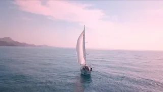 Live From Valencia, Spain