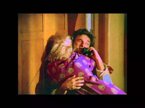 A Woman Under the Influence (1974) - trailer