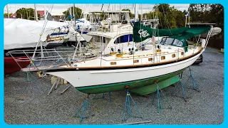 The PERFECT 42′ Sailboat For A Couple To Go ANYWHERE? [Full Tour] Learning the Lines