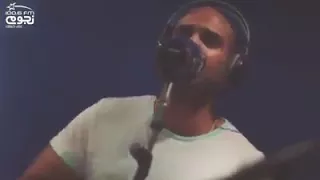 خدودها مبقلظة شفايفها مكلبظة 