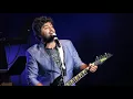 Arijit Singh singing Kabhi Jo Badal Barse Live (Jackpot)