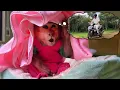 Download Lagu Monkey Bon Runs Around Searching for Dad – Overjoyed When Returns from the Market!