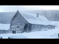 Lagu Een koude winternacht in een verlaten blokhut tijdens een stevige winterwind.