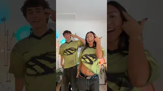 PASSO BEM SOLTO Viral TikTok Dance CadelandMia Shorts Dance Viral Couple 