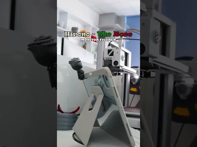 Hirono Hipper monitor figure video thumbnail