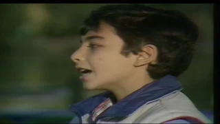 اغنية عايزين بابا يبقي معانا مسلسل غدا تتفتح الزهور سميرة احمد و محمود ياسين 