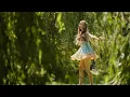 Download Lagu Butterflies Going Crazy - Manu Fiscina (Official Music Video)