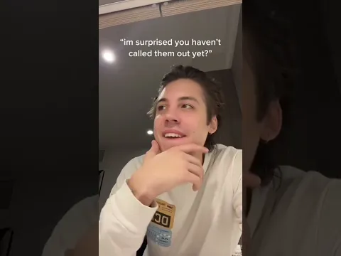 we all have that one person 🫢🫣