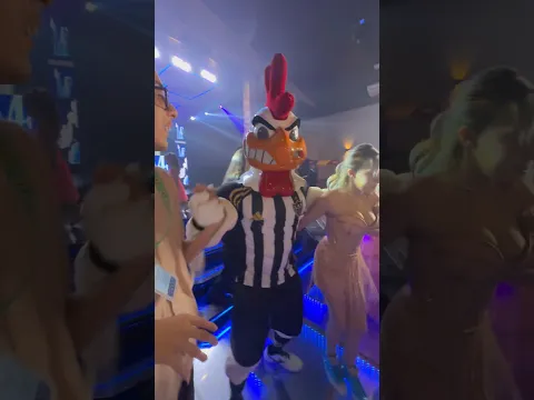 FLAMENGUISTA NA FESTA DE ATLETICANA😅 #mclorenzo #atleticomineiro