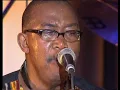 Download Lagu Sipho 'Hotstix' Mabuse - Zanzibar (Live)