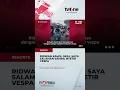 Download Lagu Aksi Ridwan Kamil Menyapa dan Bersalaman dengan Pelajar Sambil Nyetir Vespa #shorts #tvone #news
