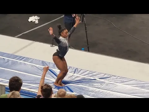 Download MP3 Simone Biles near PERFECT Yurchenko Double Pike Vault 😳 - Warm-up - US Championships 2924