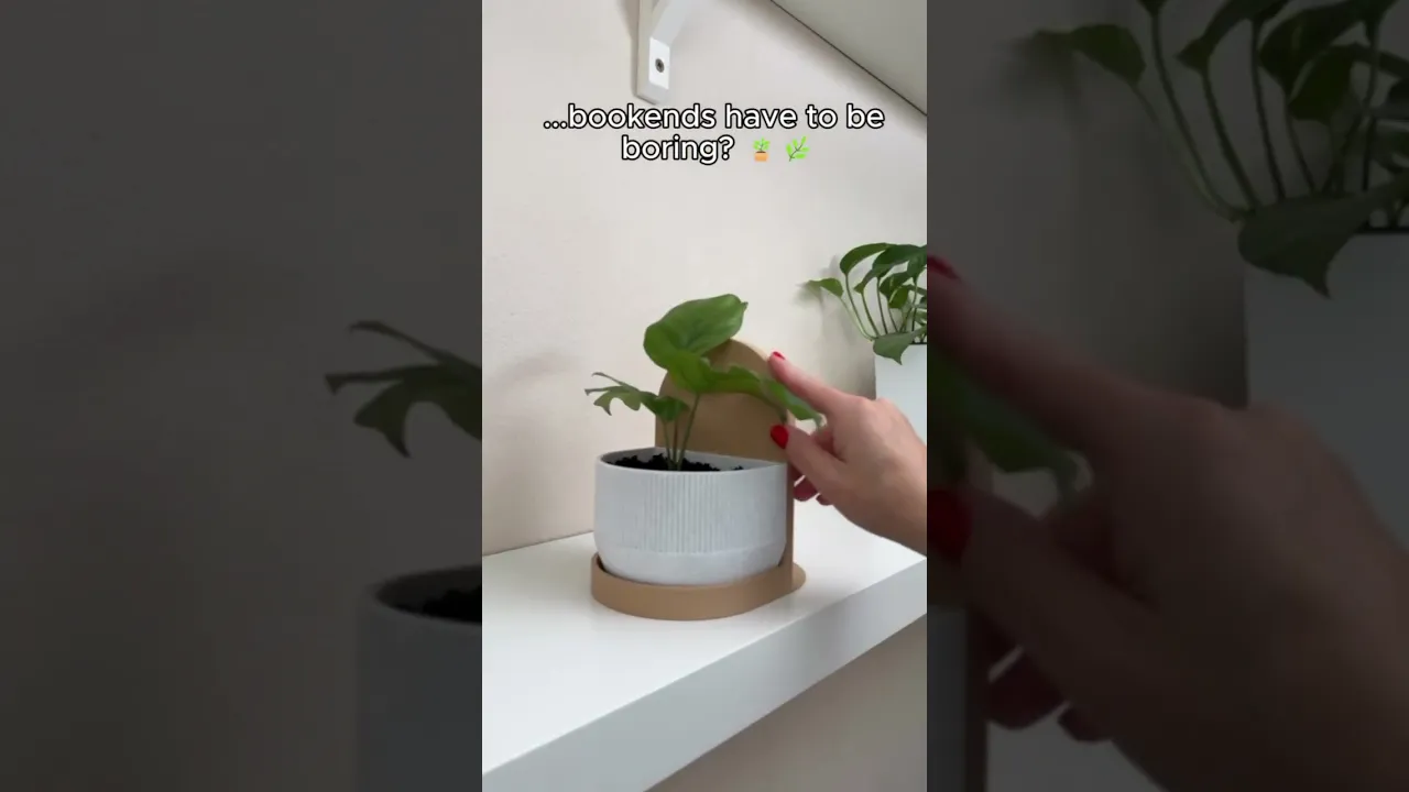 PLANTER BOOKEND video thumbnail