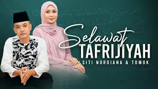 Download Selawat Tafrijiyah - Siti Nordiana \u0026 Tomok (Official Music Video) MP3