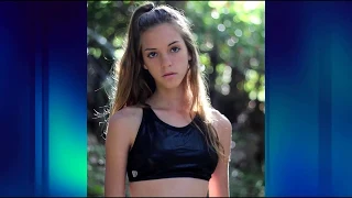 Emily Feld photos 2