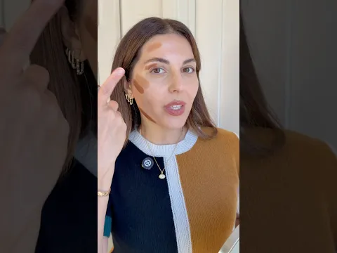 How to Bronze a Round Face | Where to Place Bronzer