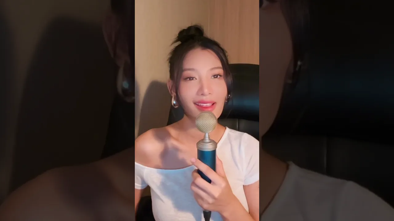 คนไกล 💖💫