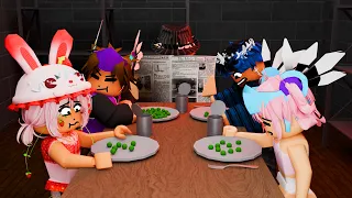 ROBLOX 'VIOLENT PARTY' WITH FRIENDS 😱... *intense*