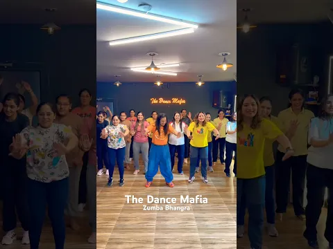 Zumba with Bhangra #zumba #fitness #funfitness #thedancemafia #zumbasong #zumbashorts #powerful