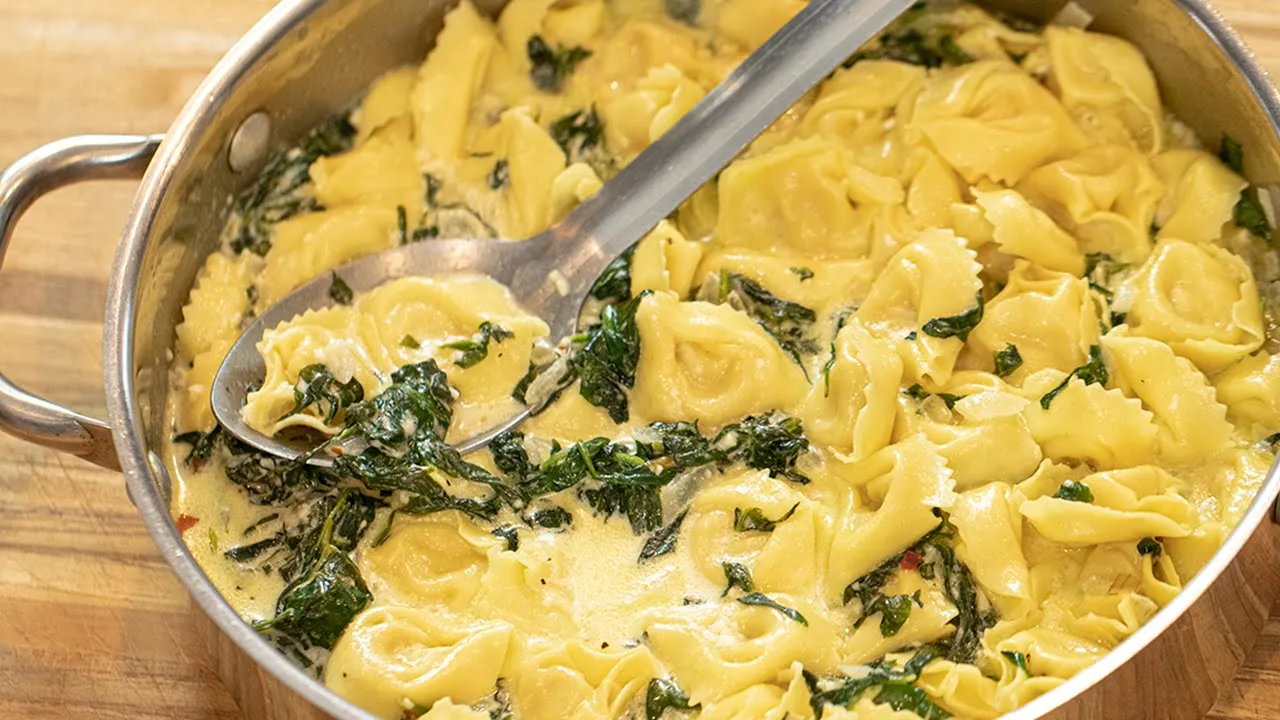 20 Minute Spinach & Feta Tortellini