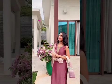 Hardik Pandya singing for his girlfriend Makeika Sharma 🖤 l#hardikpandya #mumbaiindians #mahieka