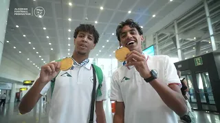 أجواء عودة المنتخب الوطني لأقل من 21 سنة إلى أرض الوطن متوجا بالميدالية الذهبية