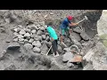 Download Lagu manual sand and stone quarry activities collect stone