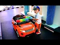 Download Lagu Chris play at the game center for children