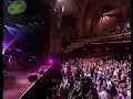 Martina McBride - A Broken Wing - Live (2001)