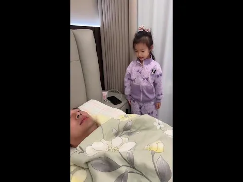 What's your daughter doing now? You didn't accompany her to play, now you're confused, right? 😂