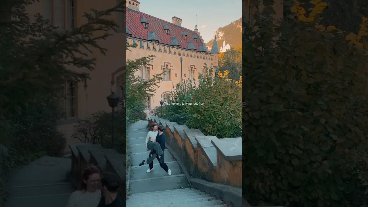 Dancing in front of a castle 🏰 😍