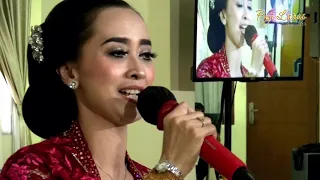 Download LANGGAM KALULUT // SUNDARI EKOWATI // PUJI LARAS CAMPURSARINYA INDONESIA. MP3