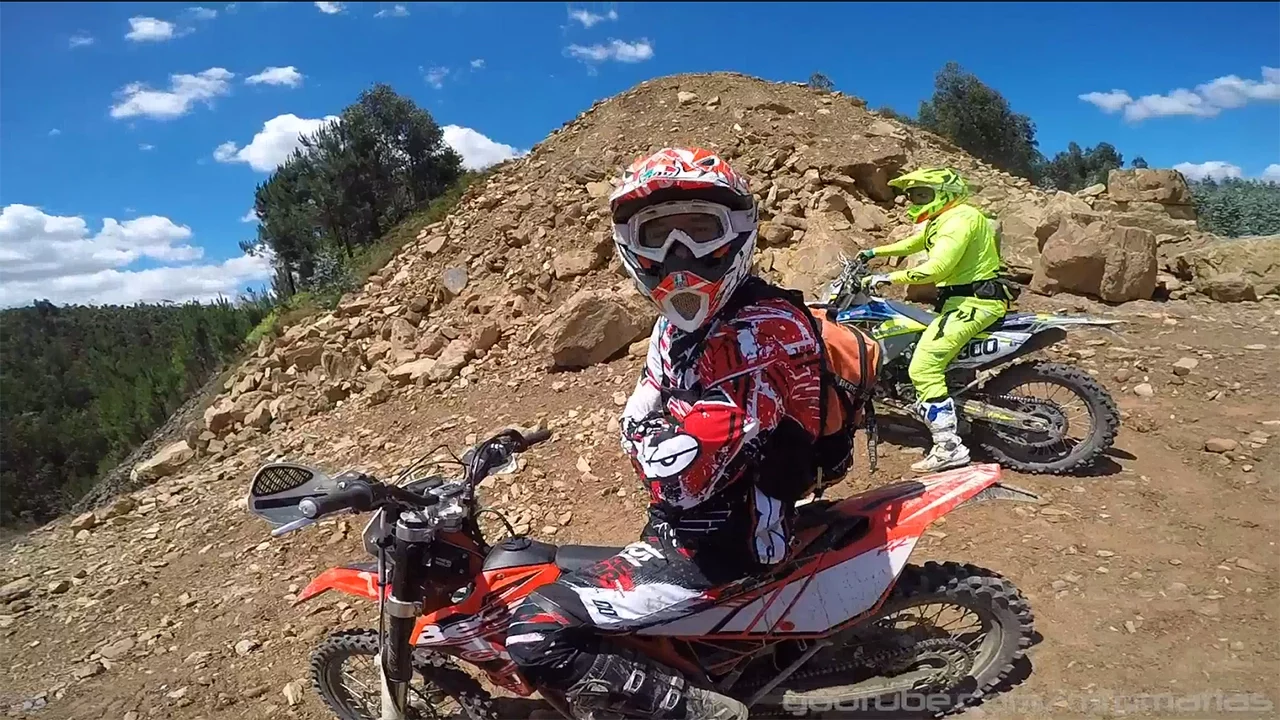 Dirty rides #31 - Hard Enduro | Dry terrain | Urban | Stairs | Extreme 100 Limites